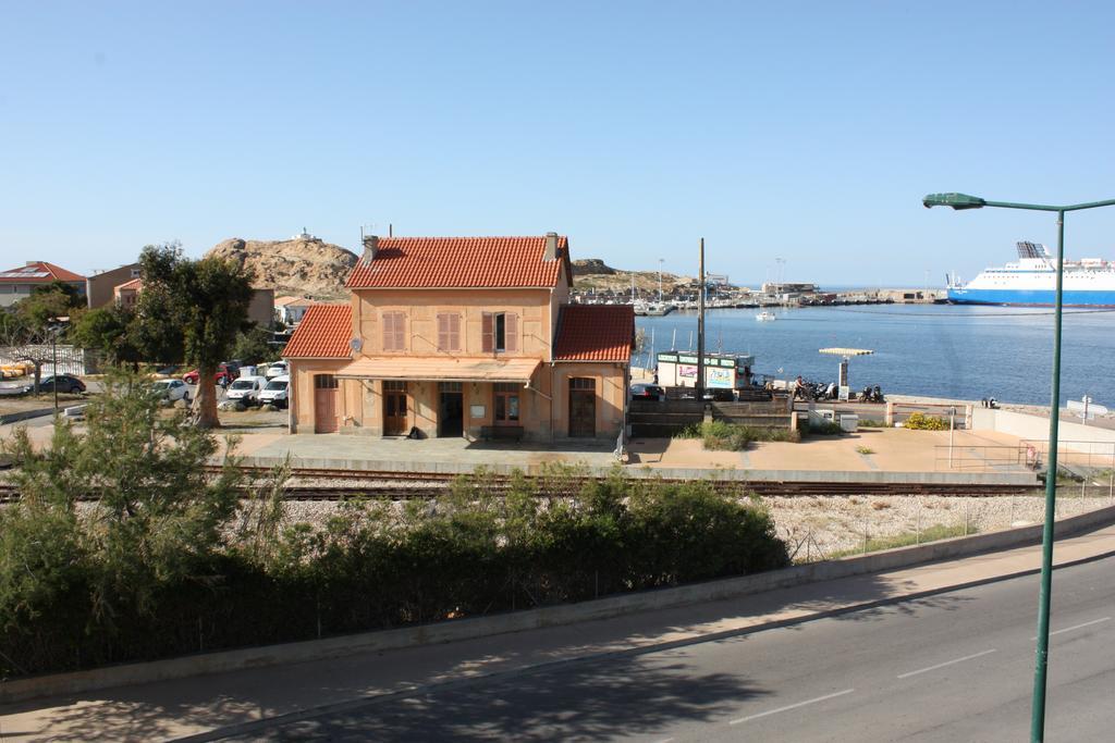 Residence Des Iles LʼÎle-Rousse Eksteriør bilde